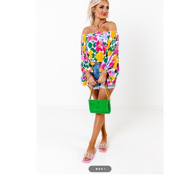 Floral off shoulder top - Picture 7 of 8